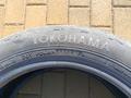 Шины 215/55 R17 — "Yokohama dB decibel E70" (Япония), летние, в хfor50 000 тг. в Астана – фото 3