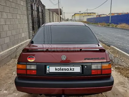 Volkswagen Passat 1992 года за 1 800 000 тг. в Тараз – фото 6