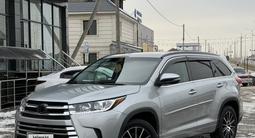 Toyota Highlander 2017 года за 16 200 000 тг. в Шымкент