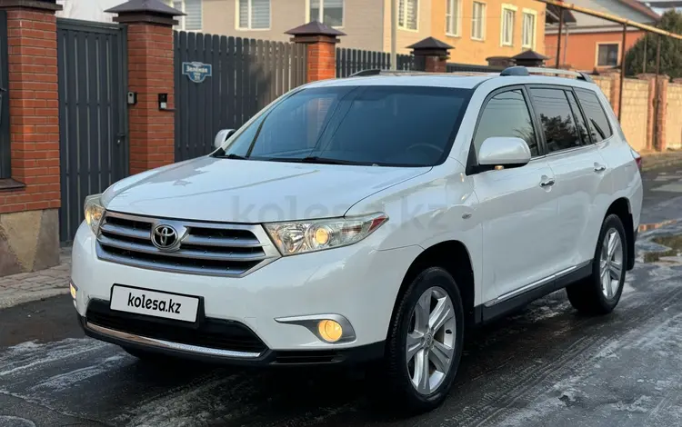 Toyota Highlander 2011 года за 11 700 000 тг. в Алматы