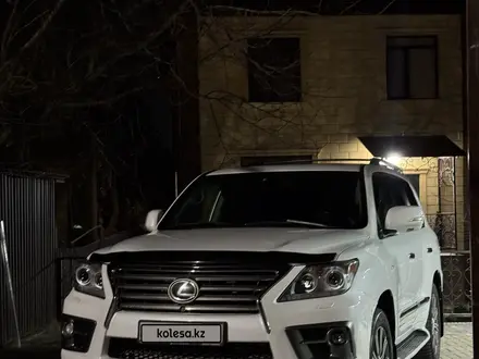 Lexus LX 570 2011 года за 22 000 000 тг. в Астана