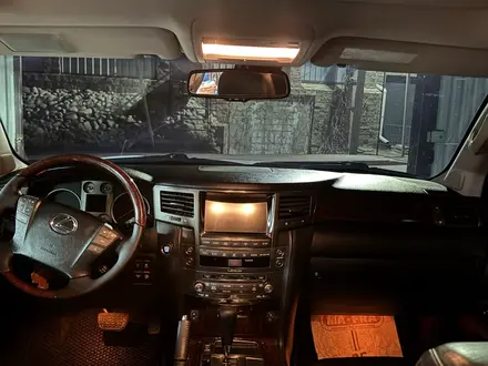 Lexus LX 570 2011 года за 22 000 000 тг. в Астана – фото 4