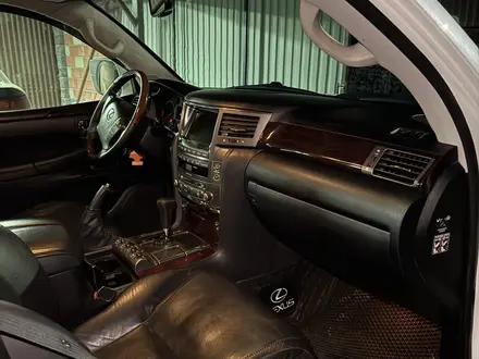 Lexus LX 570 2011 года за 22 000 000 тг. в Астана – фото 5