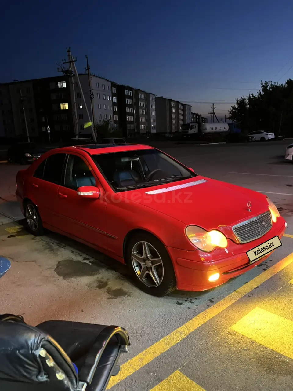 Mercedes-Benz C-Class, 2004