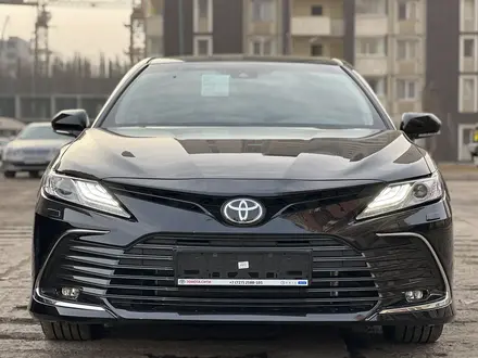 Toyota Camry 2021 года за 16 500 000 тг. в Алматы – фото 3