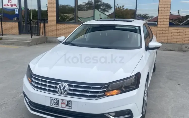 Volkswagen Passat 2019 года за 11 000 000 тг. в Атырау