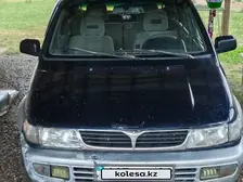 Mitsubishi Space Wagon, 1998