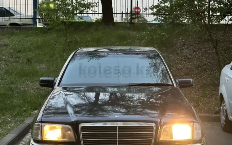 Mercedes-Benz C 240 1998 года за 2 800 000 тг. в Алматы