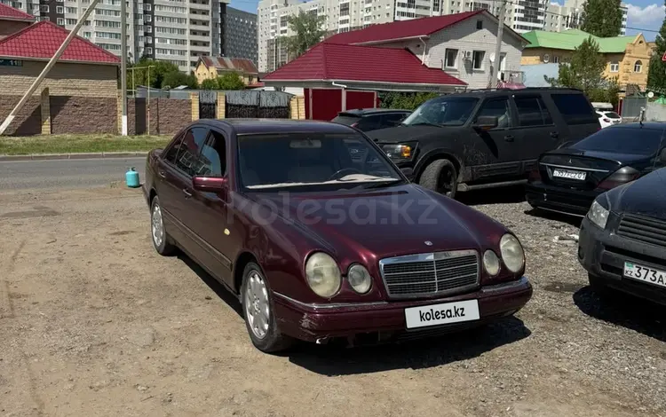 Mercedes-Benz E 320 1996 года за 2 000 000 тг. в Астана