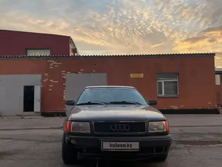 Audi 100