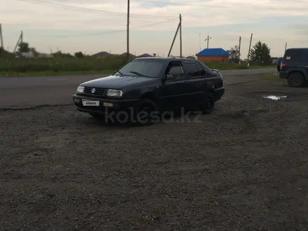 Volkswagen Vento 1993 года за 1 700 000 тг. в Петропавловск – фото 23