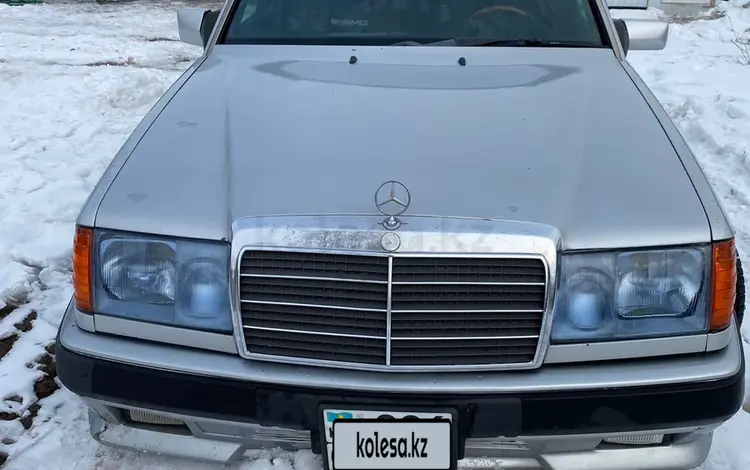 Mercedes-Benz E 280 1992 годаүшін2 600 000 тг. в Алматы