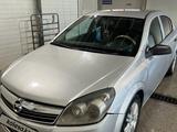 Opel Astra 2008 года за 2 800 000 тг. в Астана – фото 3