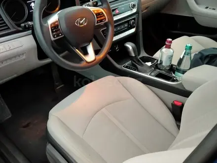 Hyundai Sonata 2018 года за 9 000 000 тг. в Шымкент – фото 5