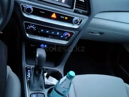 Hyundai Sonata 2018 года за 9 000 000 тг. в Шымкент – фото 8