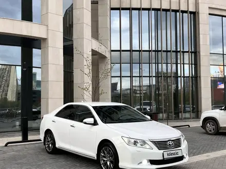 Toyota Camry 2013 года за 10 700 000 тг. в Семей