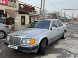 Mercedes-Benz E 320 1991 годаfor1 450 000 тг. в Алматы – фото 3