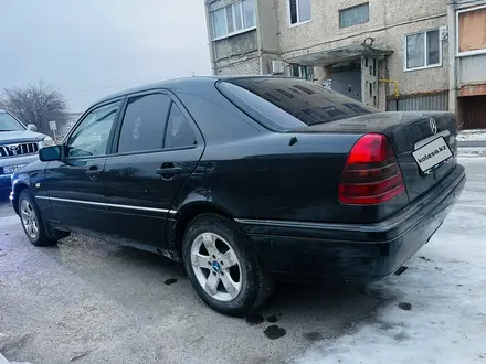 Mercedes-Benz C 180 1994 года за 2 600 000 тг. в Костанай – фото 4