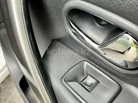 Renault Logan 2015 года за 3 600 000 тг. в Кокшетау – фото 49