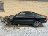 Toyota Camry 2004 годаүшін3 500 000 тг. в Атырау – фото 4