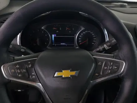 Chevrolet Malibu 2017 года за 6 690 000 тг. в Шымкент – фото 19