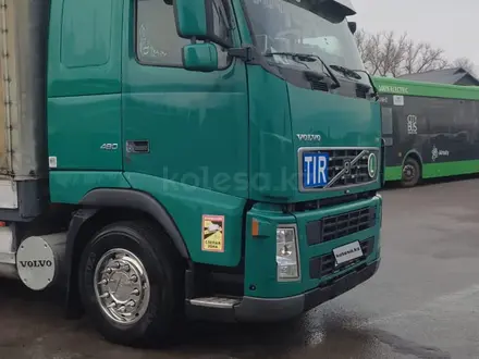Volvo  FH 2000 года за 25 200 000 тг. в Алматы – фото 5