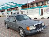 Mercedes-Benz E 230 1991 годаүшін1 500 000 тг. в Урджар – фото 2