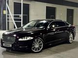 Jaguar XJ 2013 годаfor12 000 000 тг. в Алматы