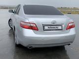 Toyota Camry 2008 годаүшін5 850 000 тг. в Жанаозен – фото 2