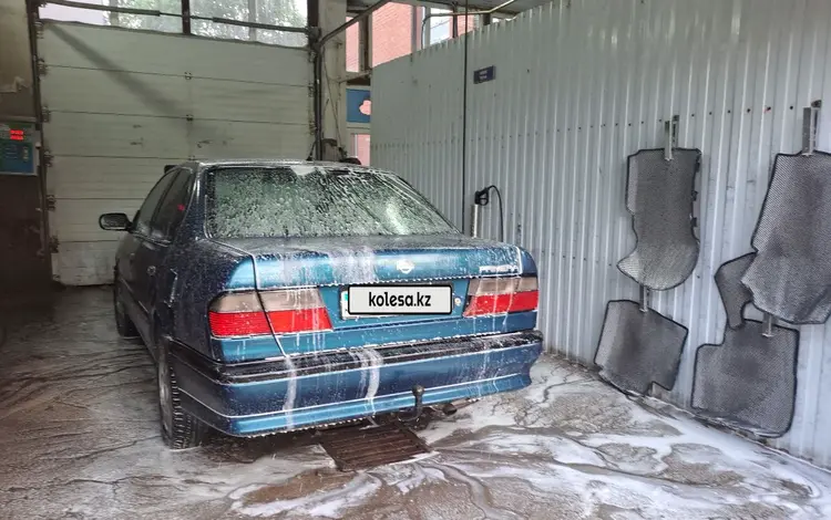 Nissan Primera 1996 годаfor1 300 000 тг. в Астана