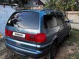 Volkswagen Sharan 2001 годаүшін2 500 000 тг. в Уральск – фото 2