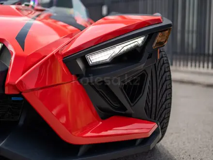 Polaris  SLINGSHOT SL BATYR MOTO 2021 года за 16 560 000 тг. в Алматы – фото 3
