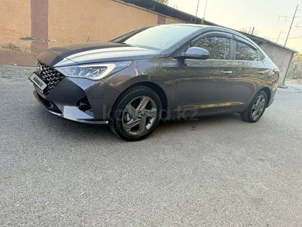 Hyundai Accent 2021 года за 8 300 000 тг. в Шымкент – фото 3