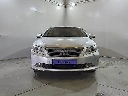Toyota Camry 2014 года за 8 990 000 тг. в Усть-Каменогорск – фото 2