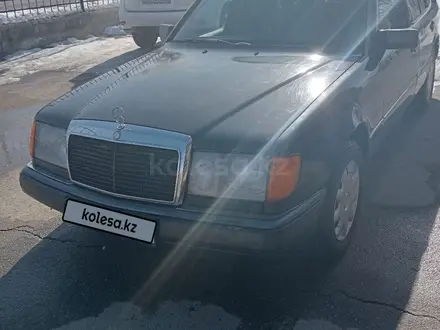 Mercedes-Benz E 230 1992 года за 1 300 000 тг. в Алматы – фото 11