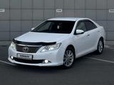 Toyota Camry 2014 года за 9 400 000 тг. в Усть-Каменогорск