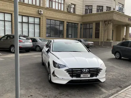 Hyundai Sonata 2020 года за 11 200 000 тг. в Шымкент – фото 2