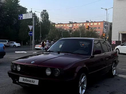 BMW 520 1990 года за 1 100 000 тг. в Астана – фото 19