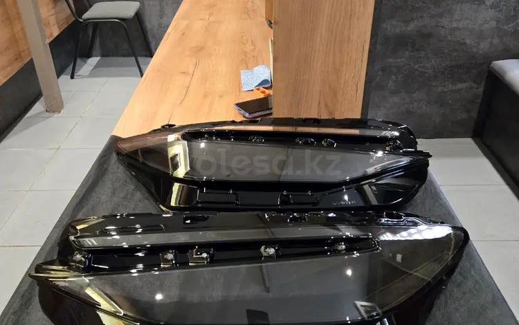 Купить стекло фары правой на Chery Arrizo8 Алматы за 20 000 тг. в Алматы