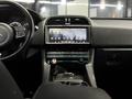 Jaguar F-Pace 2016 года за 18 500 000 тг. в Алматы – фото 8