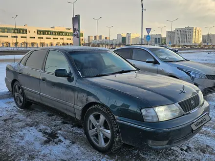 Toyota Avalon 1998 года за 3 300 000 тг. в Астана