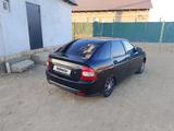 ВАЗ (Lada) Priora 2172 2008 года за 700 000 тг. в Атырау – фото 2