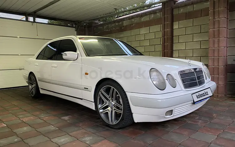 Mercedes-Benz E 280 1997 годаүшін3 700 000 тг. в Тараз