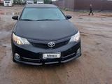 Toyota Camry 2014 годаүшін5 500 000 тг. в Петропавловск – фото 2