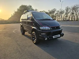 Mitsubishi Delica
