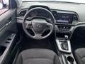 Hyundai Elantra 2018 года за 8 070 000 тг. в Алматы – фото 11