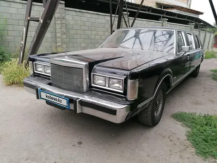Lincoln Town Car 1989 года за 5 000 000 тг. в Алматы – фото 4
