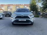Toyota RAV4 2021 годаүшін13 500 000 тг. в Кокшетау – фото 3