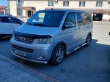 Volkswagen Multivan 2010 годаүшін12 000 000 тг. в Семей