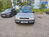 Volkswagen Golf 1994 годаүшін650 000 тг. в Риддер – фото 2